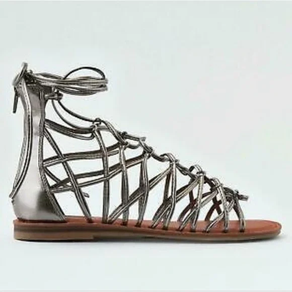 American Eagle Caged Lace Up Gladiator Pewter Sandals - Picture 2 of 6